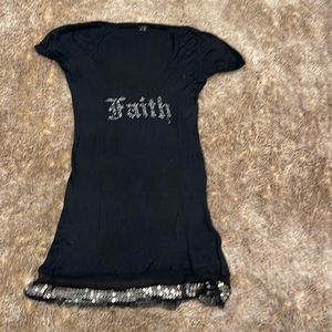 Faith‎ dress